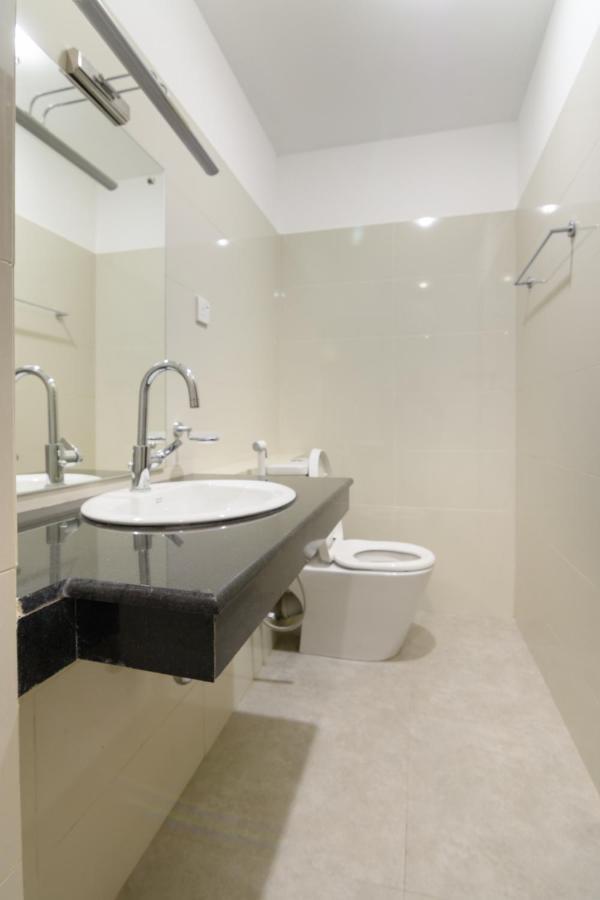 The Luxury Nest Appartement Maharagama Buitenkant foto